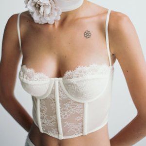 Zara White Lace Corset Top